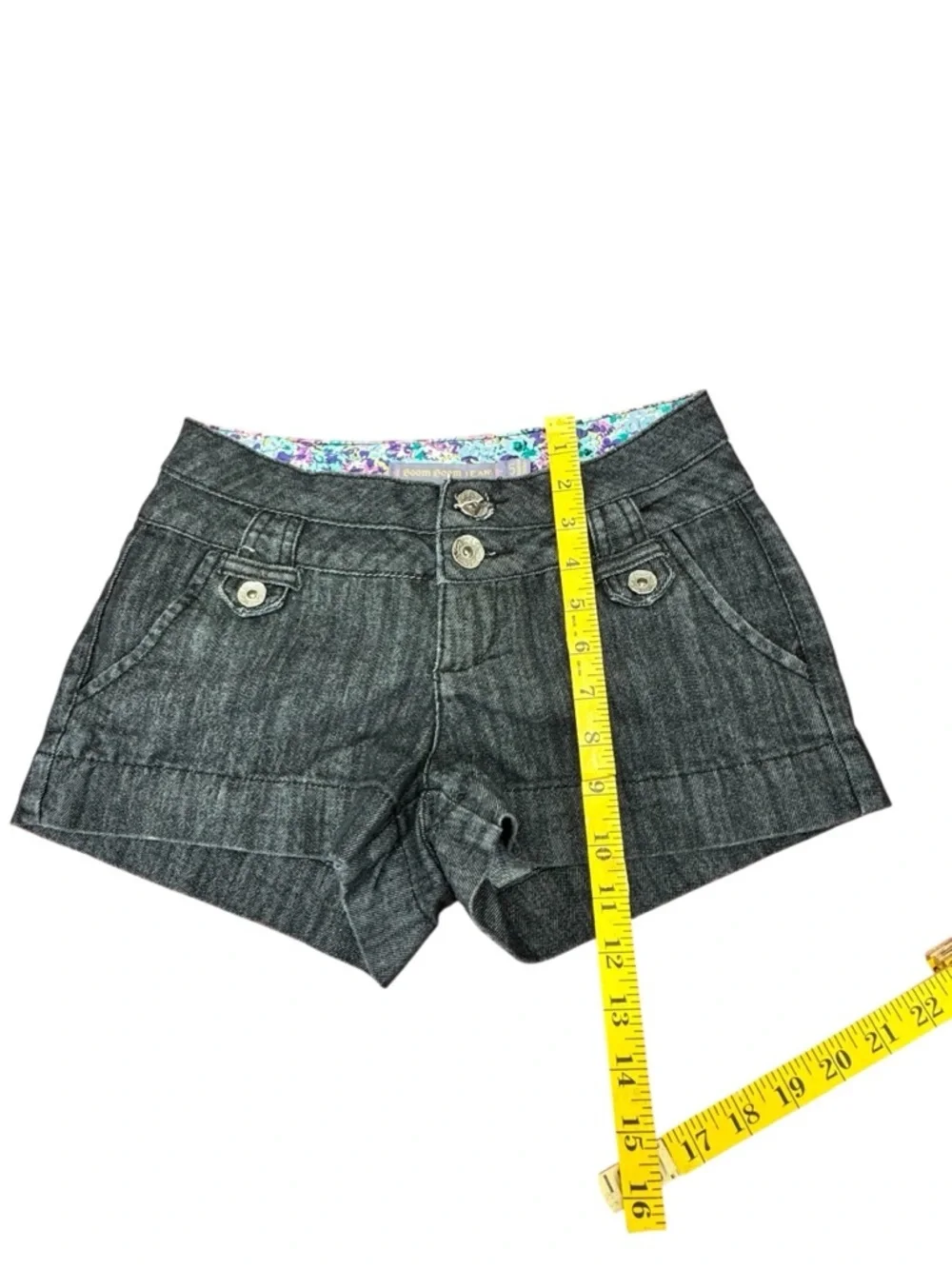 Women’s black Denim-Style Shorts